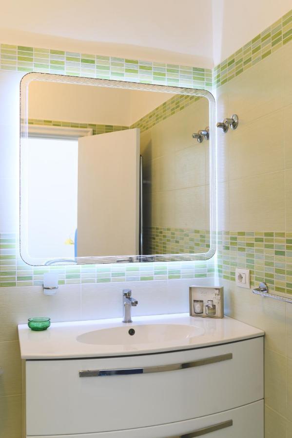 Bed and Breakfast Parco Augusto Capri Esterno foto